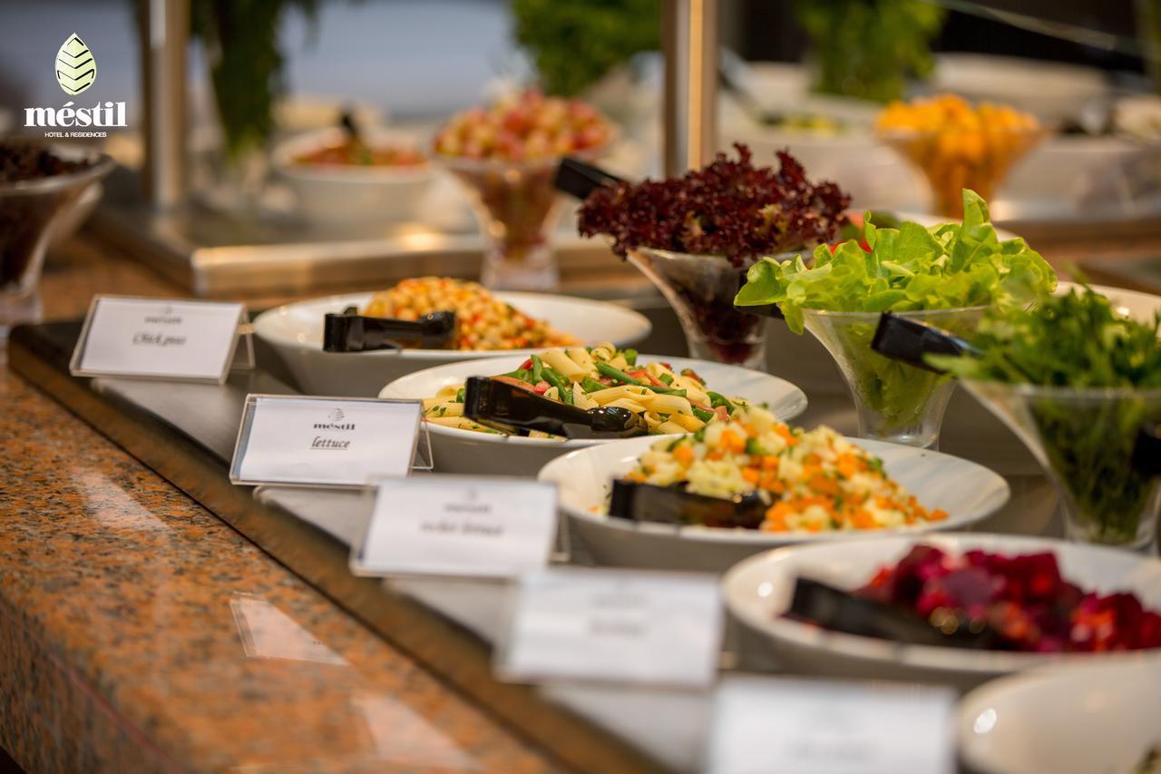 Mestil Hotel & Residences Kampala Ngoại thất bức ảnh