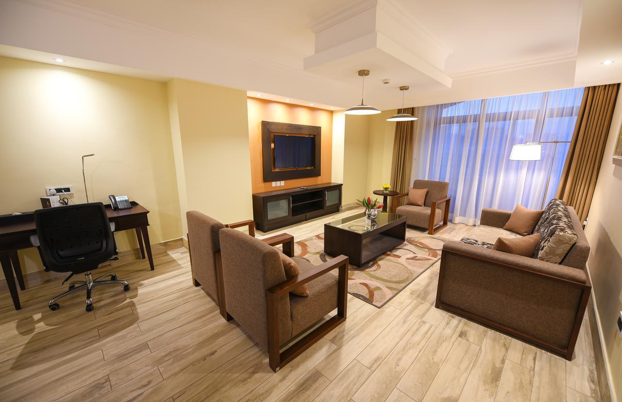 Mestil Hotel & Residences Kampala Ngoại thất bức ảnh