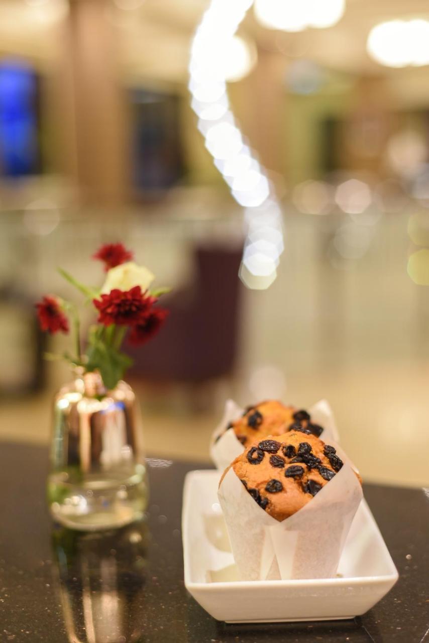 Mestil Hotel & Residences Kampala Ngoại thất bức ảnh