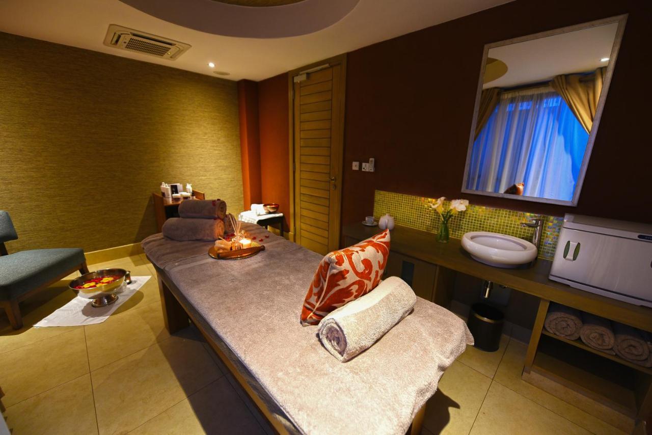 Mestil Hotel & Residences Kampala Ngoại thất bức ảnh